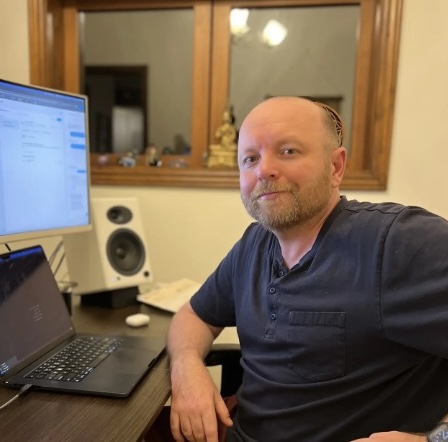 Mark Roberts — Fractional CTO based in Roberts Creek, BC